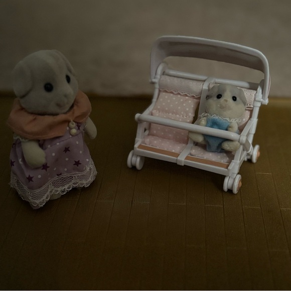 Calico Critters Patty and Paden's Double Stroller - Picture 1 of 1